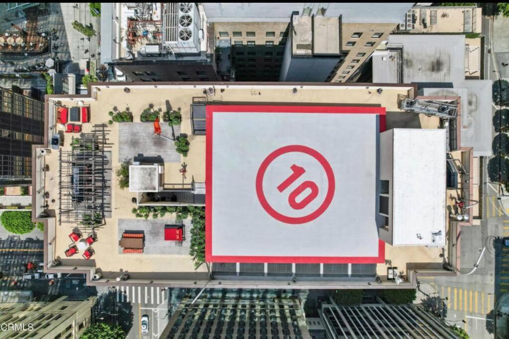 Aparthotel In The Heart Of Downtown Angeles *