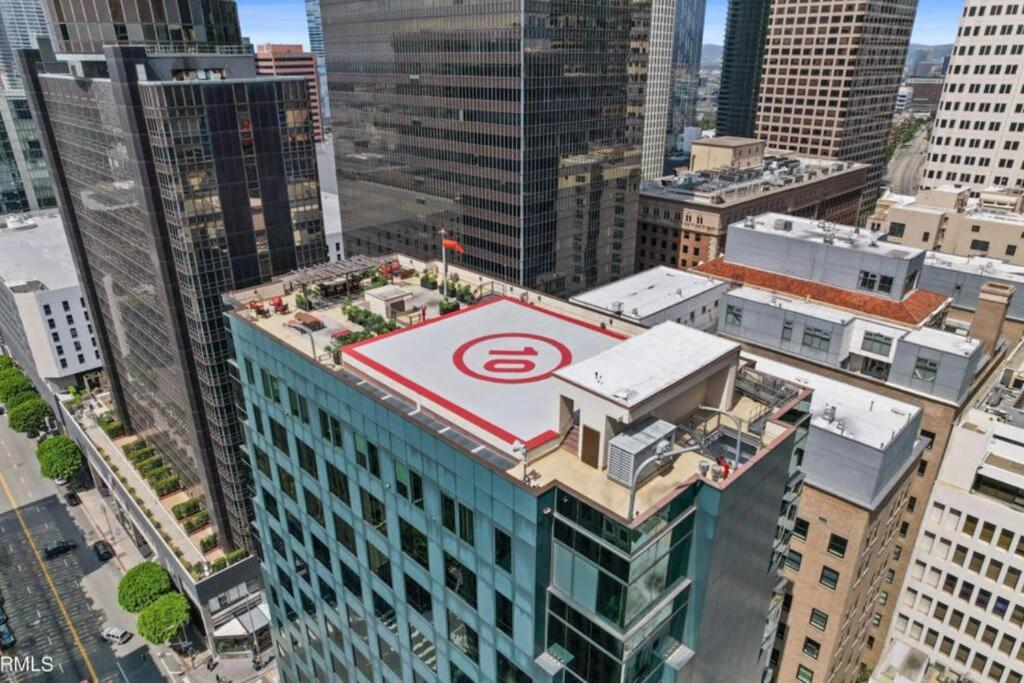 Aparthotel In The Heart Of Downtown Angeles