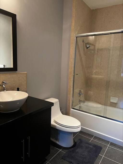 Aparthotel In The Heart Of Downtown Angeles *